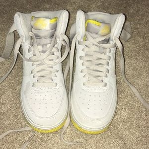 Nike Air Force 1 desert sand